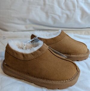 Cat & Jack Toddler Boys Jude Clog Slippers Chestnut Brown Size 6 BNWT